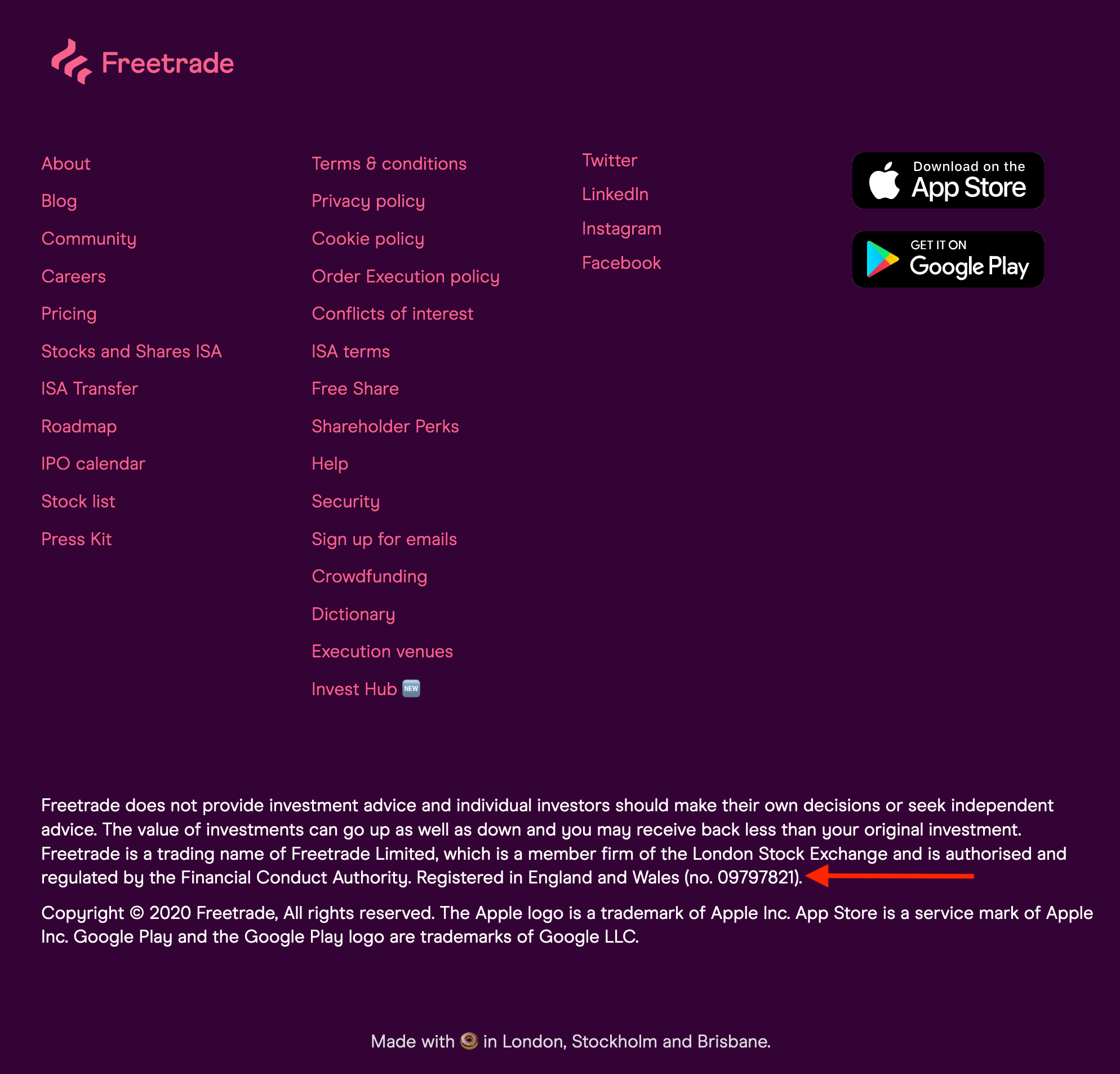 Screenshot of the footer section of Freetrade’s website with a red arrow pointing at FCA register number